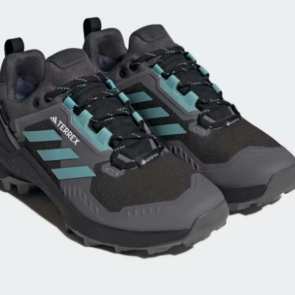 Adidas TERREX SWIFT R3 GORE-TEX HIKING Women SHOES new