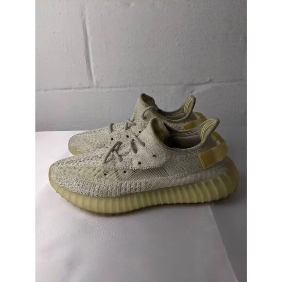 Adidas Yeezy Boost 350 v2 Sneakers Running shoes Size 8.5 GY3438