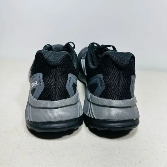 ADIDAS Ultra Boost Sneakers Shoes Men's 9 .5 PYV 702001