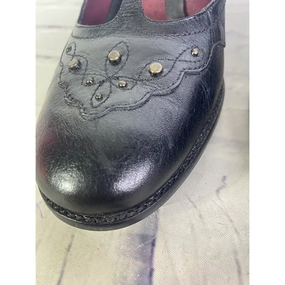 Aerosoles T- Strap Semi Circle Black Leather Upper Rivets Heels Shoes Size 11