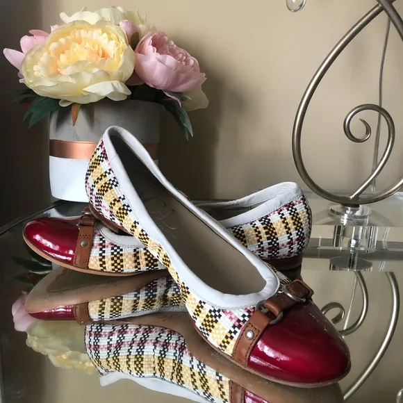 AGL Attilio Giusti Leombruni Plaid Ballet Flat Shoes