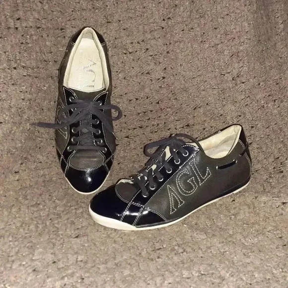 AGL-Attilio Guisti Leombruni-Gray/Black Leather Sporty Sneakers-Sz 38-Excellent