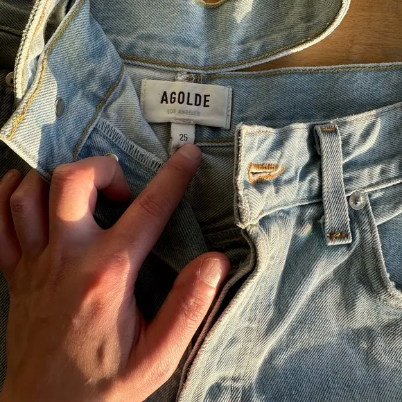 AGOLDE Broken Waistband Shorts