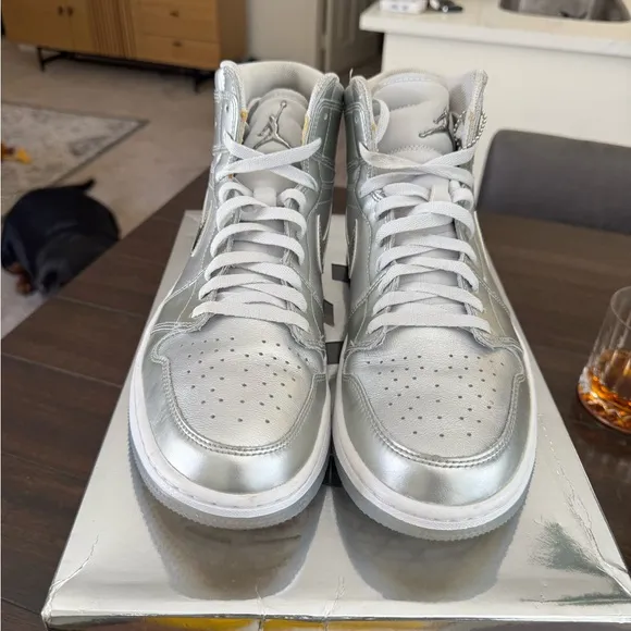 Air Jordan 1 Silver High-Top Golf