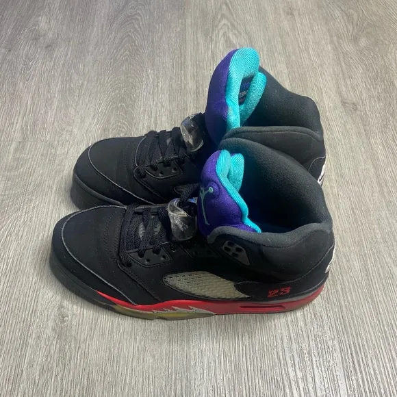 Air Jordan 5 Retro Top 3 Men’s Shoe Size 7.5 Black CZ1786-001 Preowned