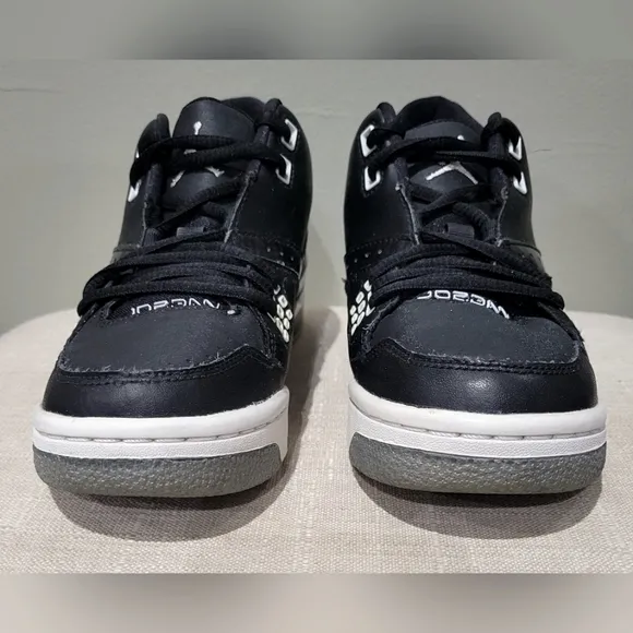 Air Jordan flight 23 youth sneakers