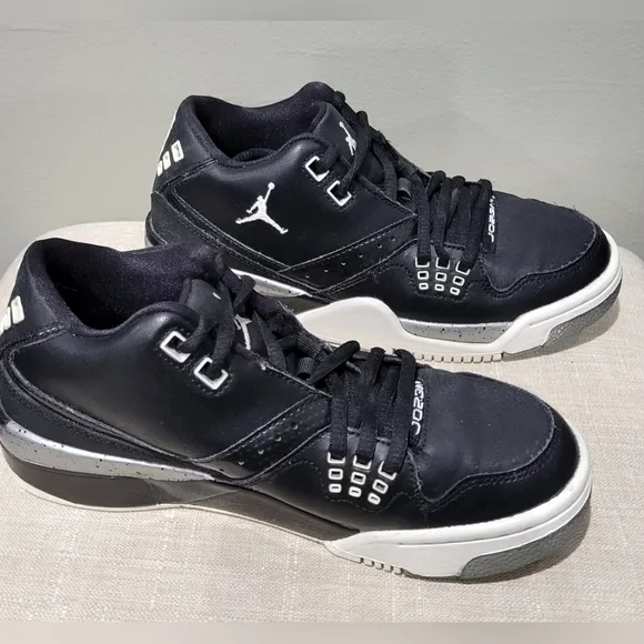 Air Jordan flight 23 youth sneakers