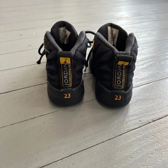 Air Jordan sneakers toddler 11C black taxi retro PS mid boys pre school street