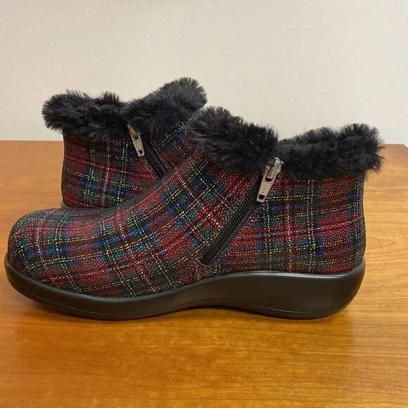 Alegria Meri Water Resistant Leather Booties Tartan Faux Fur Size: 36 | 6-6.5