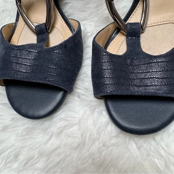 Alex Marie Navy Blue Darlena Sandals Size 6.5