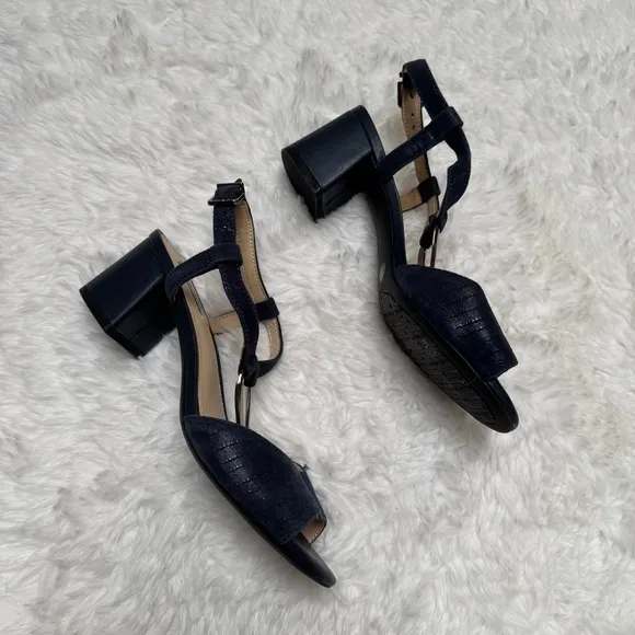 Alex Marie Navy Blue Darlena Sandals Size 6.5