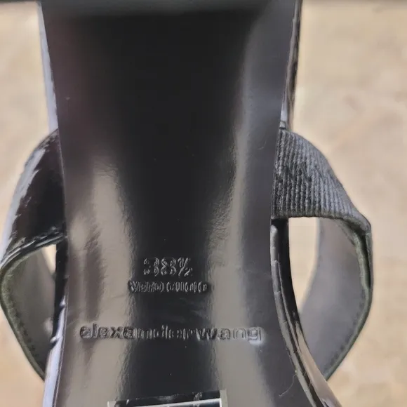 Alexander Wang Hayden Croc Slide Sandals Black Leather size 38.5 / 8.5