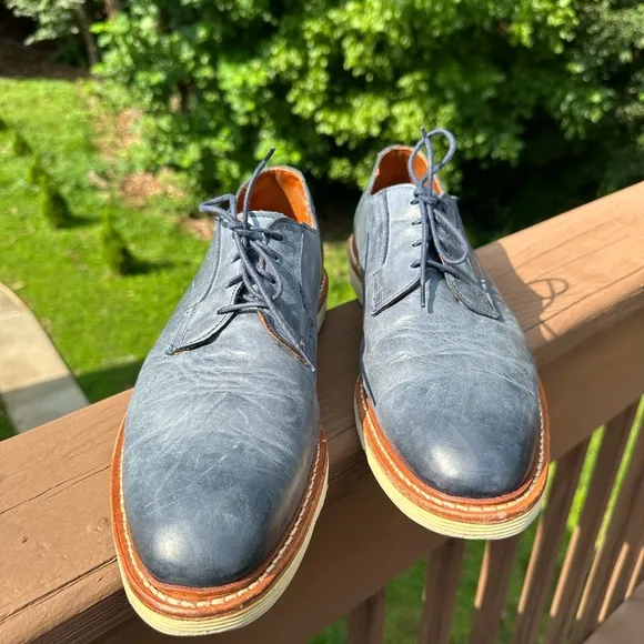 ALLEN EDMONDS Distressed Blue Leather casual/dress shoes