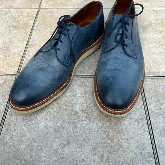 ALLEN EDMONDS Distressed Blue Leather casual/dress shoes