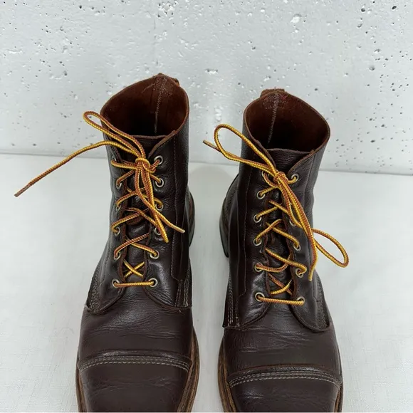 Allen Edmonds Men’s size 10 Normandy Brown Leather Cap Toe Boots