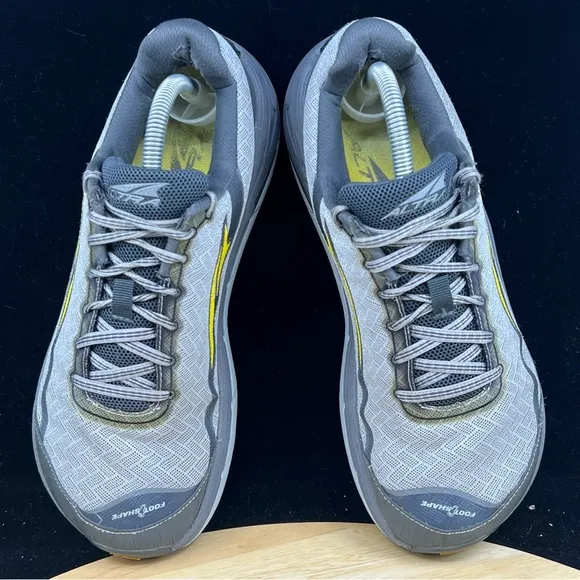 Altra Olympus 2.0 Mens Running Shoes Gray Size 9 Vibram Hiking Trail Sneakers