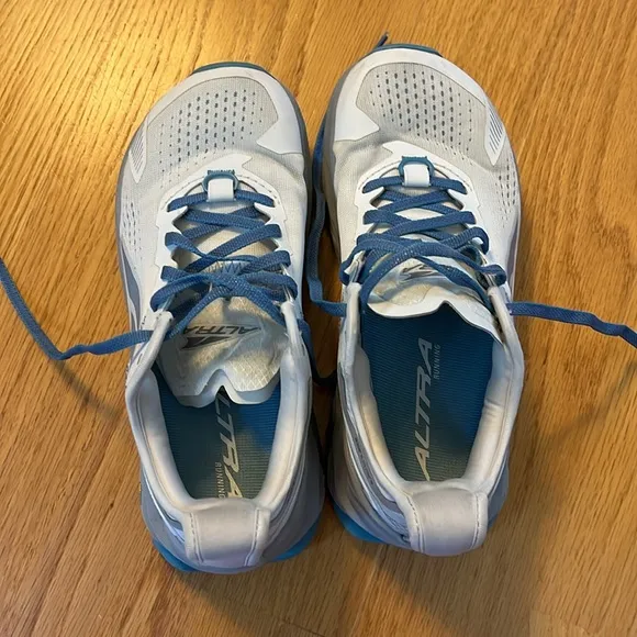 Altra Olympus 5 Running Sneakers 7