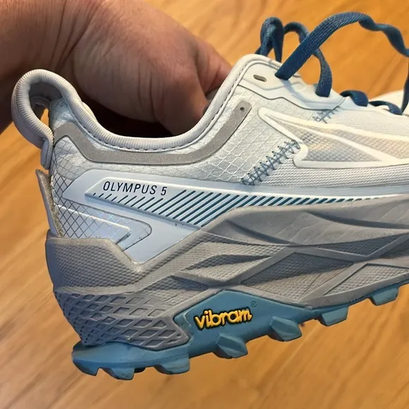 Altra Olympus 5 Running Sneakers 7