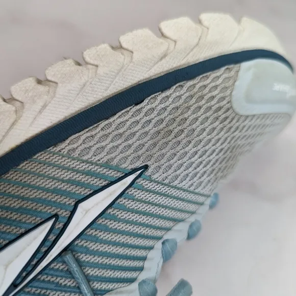 Altra Provision 4.0 Shoes Womens 7.5 Hiking Trail Runner Sneaker Blue
