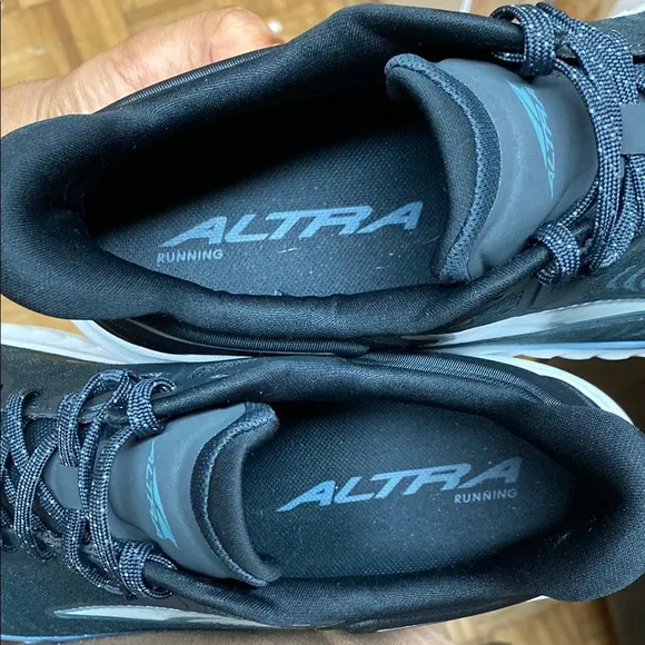 Altra Torin 7 Men's Running Sneakers “Black Gray White”
