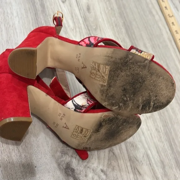 Anthropologie Red Jacquard  red block  Heel Sandals 6.5