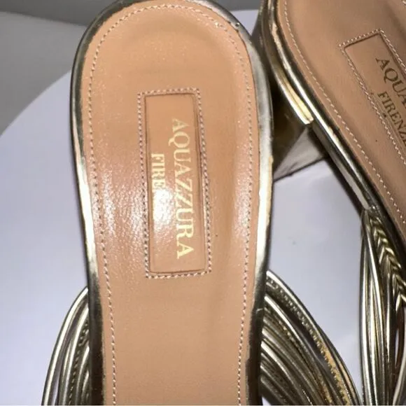 Aquazzura Gold Leather Slides Sandals Size 39. Gold Metallic.