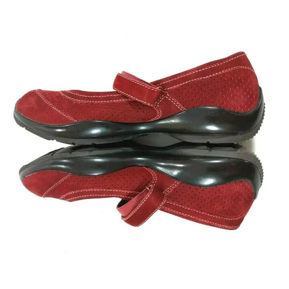Ariat Red Suede Mary Jane Hook and Loop Slip On 9