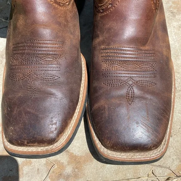 Ariat Sport wide square toe roper mid calf western cowboy boots 9D equestrian