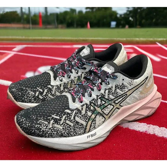 Asics Dynablast Peach Ginger Running Sneakers 1012A944 Womens 7 Fast Shipping