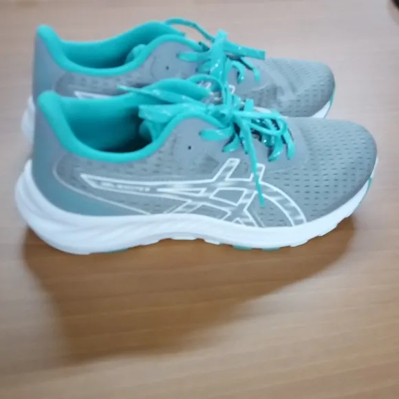 Asics excite 9 kids shoes