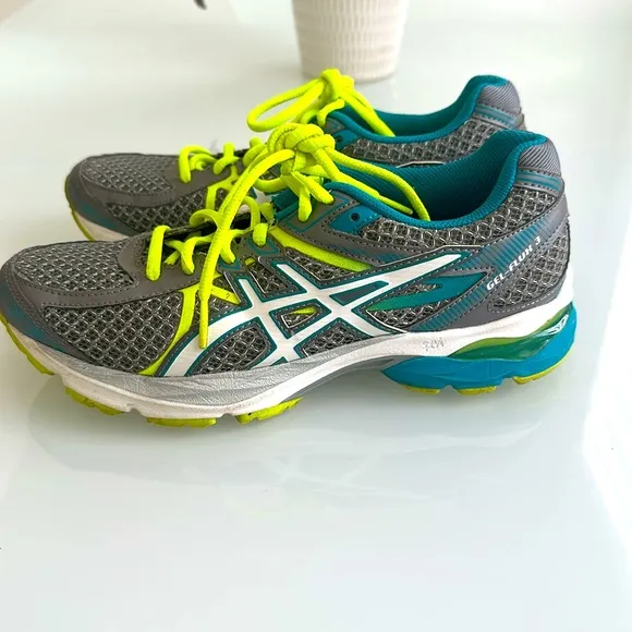 Asics GEL-Flux 3 Running Sneakers