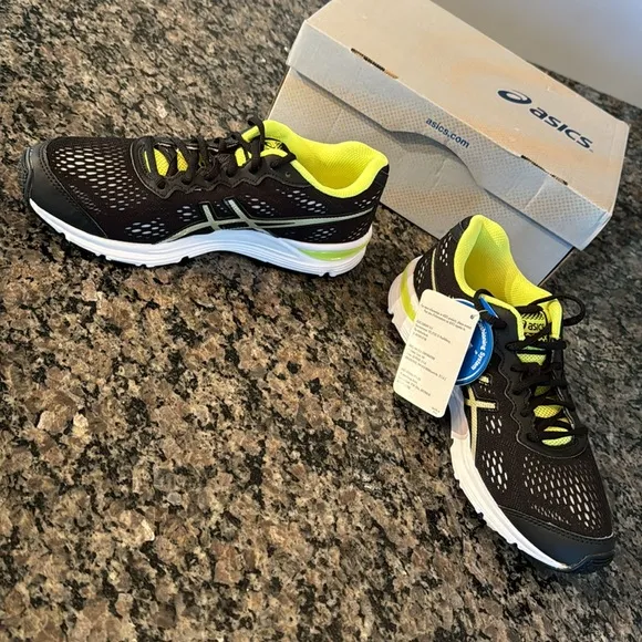 ASICS gel storm black lighting flash yellow kids sneakers NIB6.5