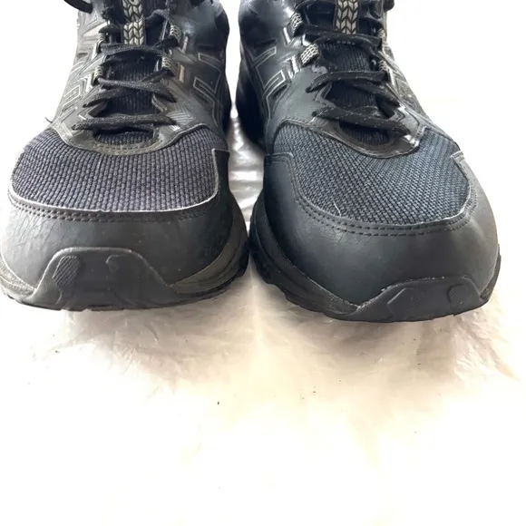 ASICS Gel Venture 8 Black running Sneakers SZ 9.5 NWOT