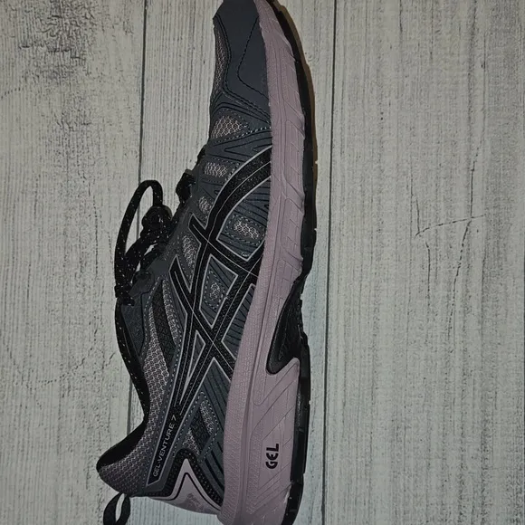 Asics Women's Gel Venture 7 Athletic Running Shoes Gray and Purple Size 10.5