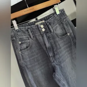 Aster Straight Leg Jeans NWOT ridge grey