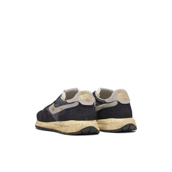 Autry Sneakers &amp; Slip-on Size EU 43