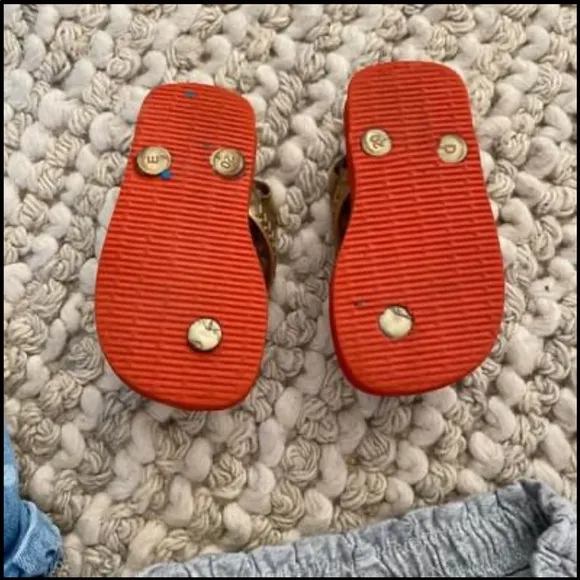 Baby girl shoe and summer clothes lot