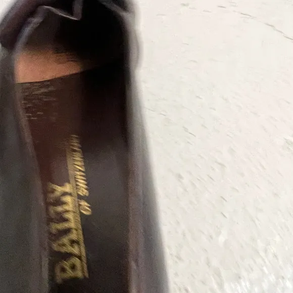 Bally Mens Brown lether loafers Dress Shoes size 10.5M‎ flat Shoes Narrow Read