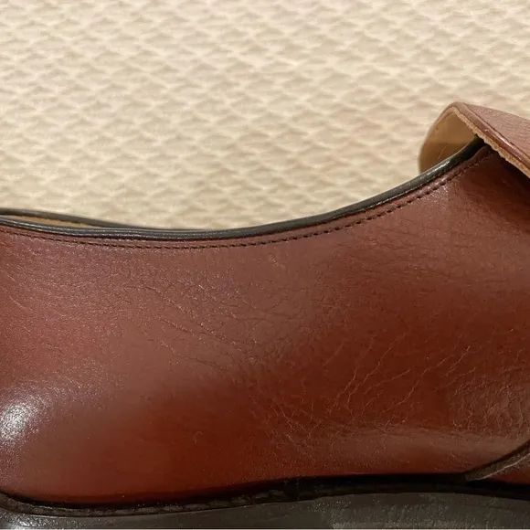 Barkers British Shoes : High Cut Slip On , Cap Toe