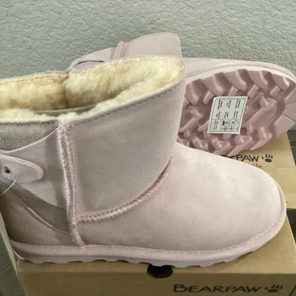 BEARPAW Big Girls Betty Boots, size 5
