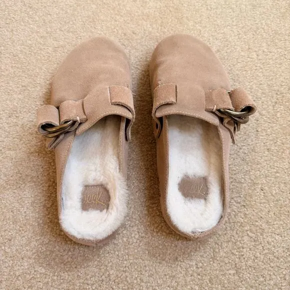 Beek Women's Shearling-Lined Mules Vulture Beige Size 7