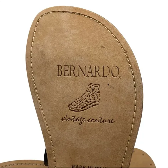 Bernardo Womens Shoes New Moon Toe Ring Sandal Sz 6 Black Leather Flat Italy NEW