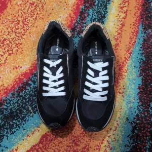 Birdies Black Sneakers with Retro Style and Low-Top Design