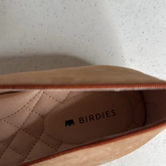 Birdies Heron Flat Color Carmelo Suede Tassel Sz 7
