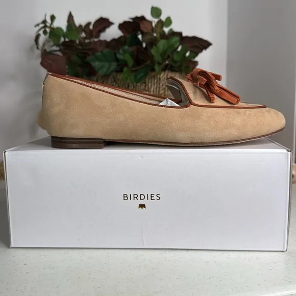 Birdies Heron Flat Color Carmelo Suede Tassel Sz 7