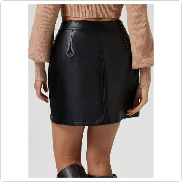 Black High-Rise Mini Skirt with Classic Button Accents