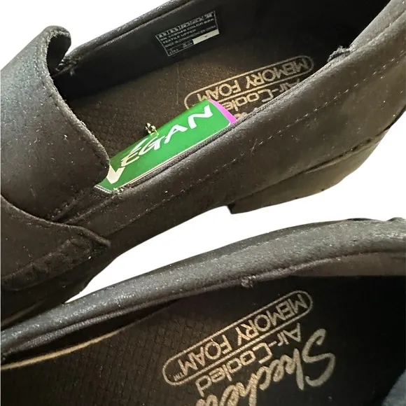 Black Loafer Shoes Sketchers NWT