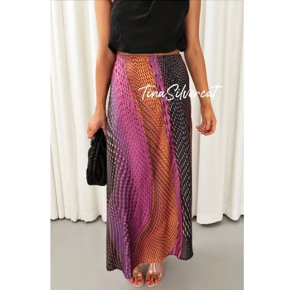 BLOGGER'S FAVE! Zara Printed Midi Skirt NWT