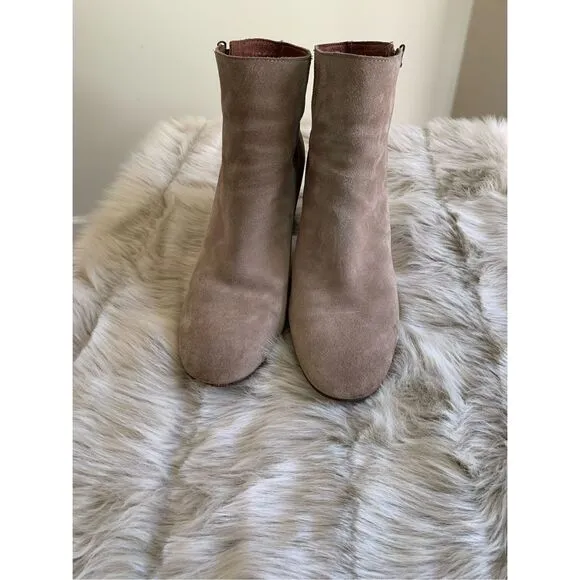 Born Womens Suede Heeled Bootie Ankle Boots Water Resistant Size 11 M