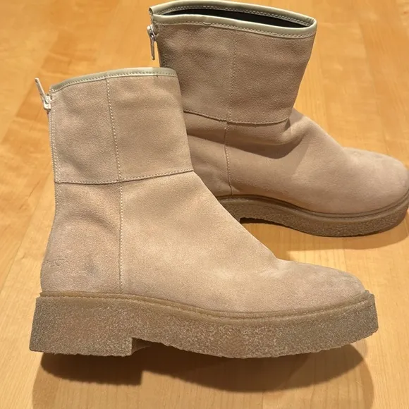 Bos &amp; Co Sammy Faux Fur Shearling Lined Waterproof Bootie NWT Size 39